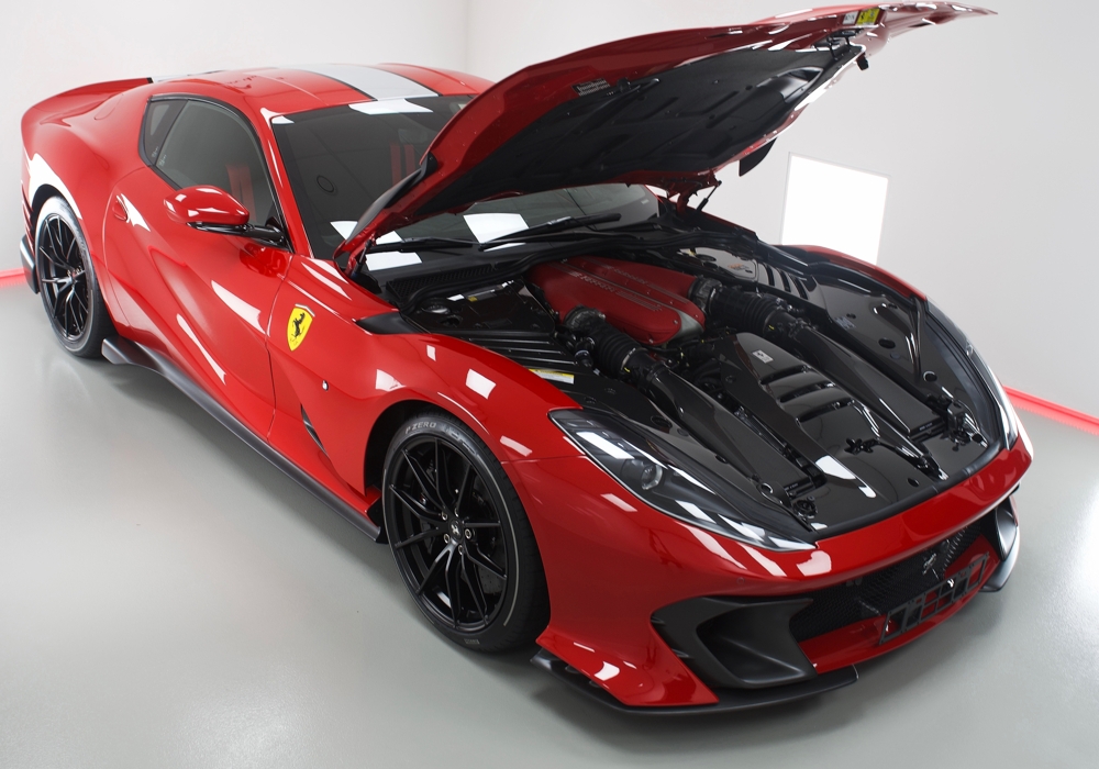 Ferrari 812 Competizione - 02