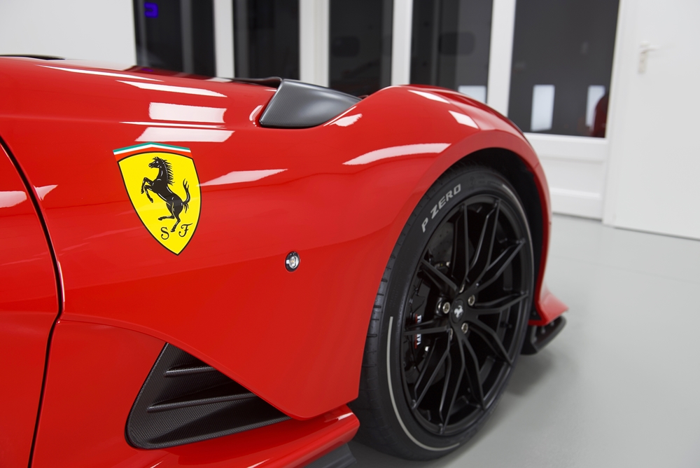 Ferrari 812 Competizione - 03