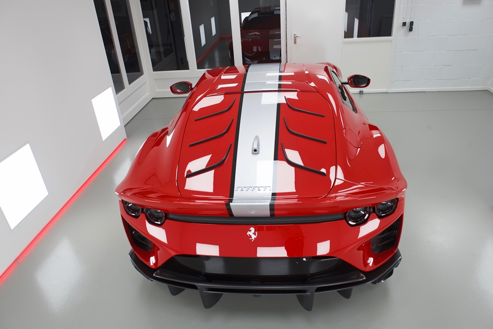Ferrari 812 Competizione - 05