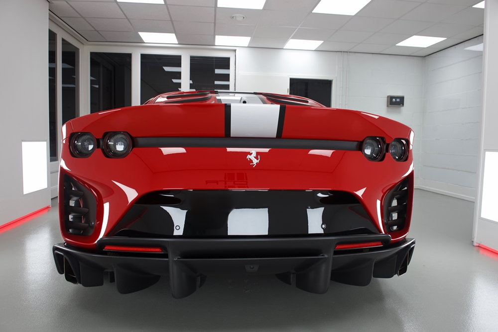 Ferrari 812 Competizione - 08