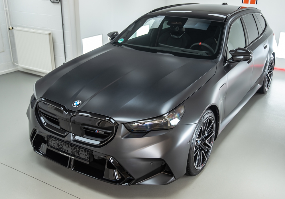 Matte BMW M5 - 01
