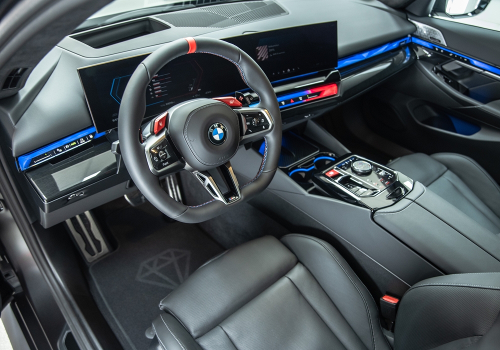 Matte BMW M5 - 02
