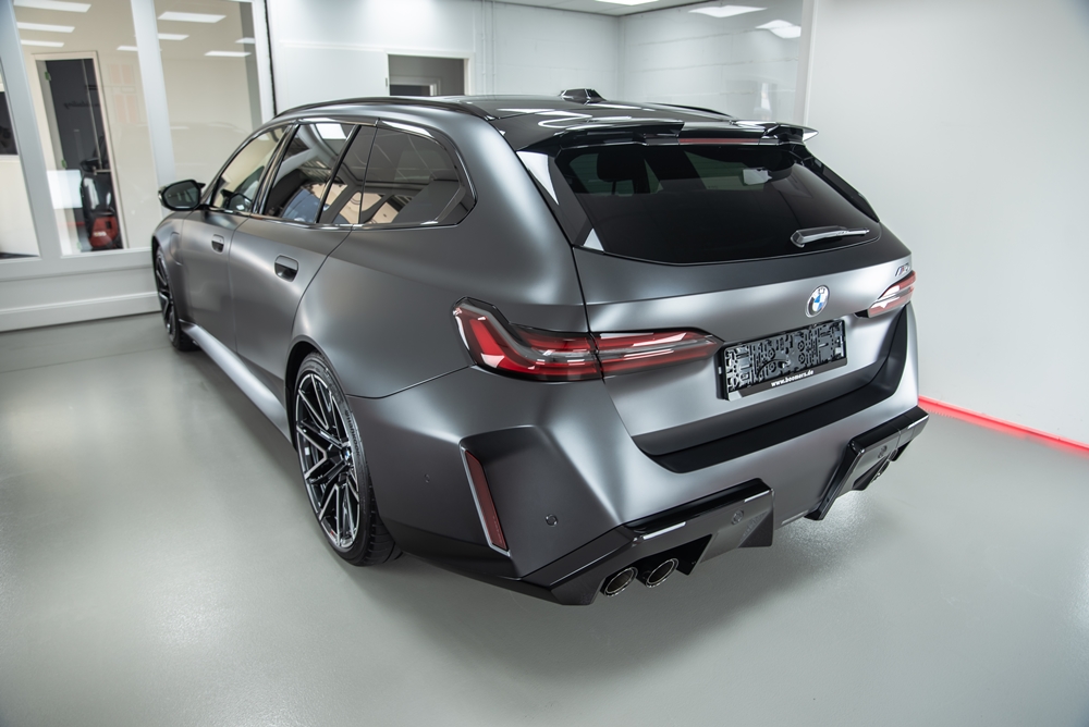 Matte BMW M5 - 06