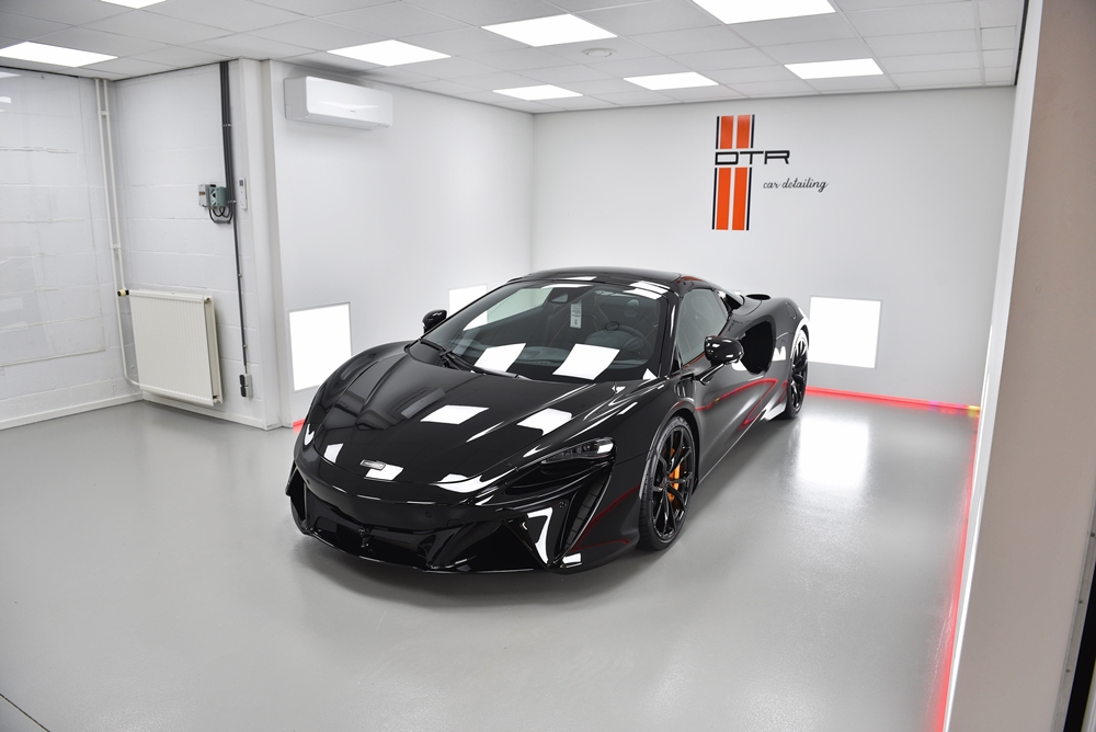 McLaren Artura Spider - 08